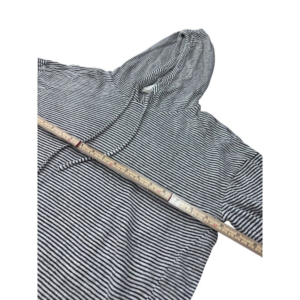 C&C California Black & White Striped Hooded Pullover Linen Top W/ Roll Tab Sleev - Picture 9 of 10